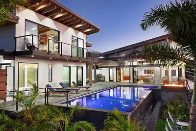 Image de Hale Keaka: Luxury Modern Estate w/ Pool, Outdoor Showers, Hot Tub & Ocean Views