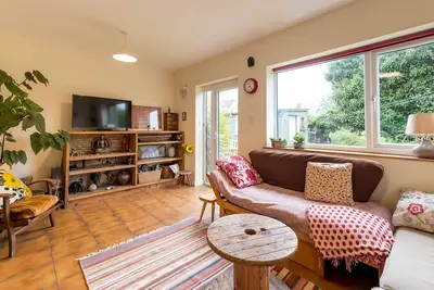 Image de Pass the Keys | 4 Bedroom home close to town