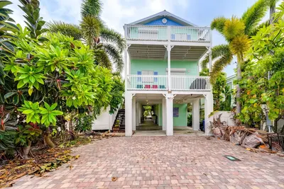 Image de Waterfront Key West Oasis w/ Float Dock!