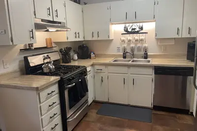 Image de Cozy Alaskan 3 bedroom Home