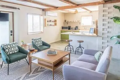 Image de New! New Moon Cactus Villa @ Joshua Tree-Pool, Spa, Fire Pit