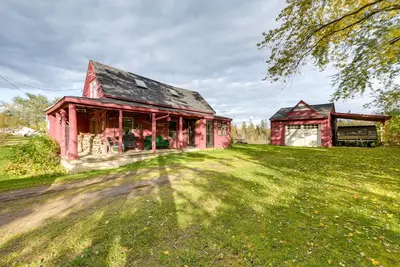 Image de Peaceful Oakfield Cabin on Mattawamkeag River!