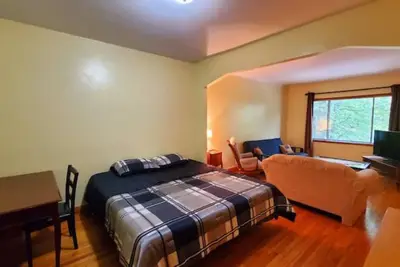 Image de King & Queen Beds, 2 Bedrooms Apartment with Parking, River View