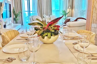 Image de Your Luxury Stay above Clouds