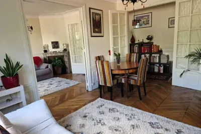 Image de Appartement Familial, Charme Parisien