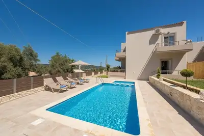 Image de Neaira Villas - Villa no1 with private pool