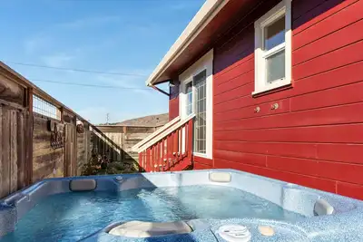 Image de BodegaBreeze: Home+Studio! MagicalFUN Home & Bodega Bay! WalktoBeach! HtTb/WiFi