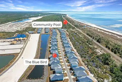 Image de The Blue Bird @ Wmb w/ 2LRs & Comm Pool