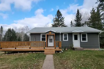 Image de Private getaway on 23 acres. Full access to snowmobile/Utv trails from property!