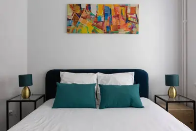 Image de Chic & cozy - studio with kitchen - heart of historical center\n