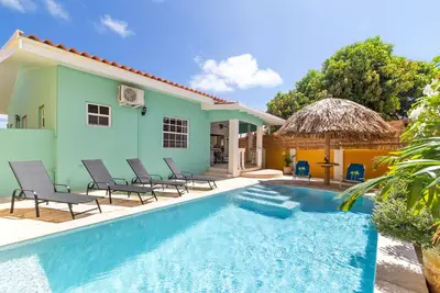 Image de 5 min to Palm Beach * Pool * Palapa * Bbq