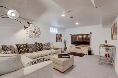 Image de Close to Dt Denver | Easy Access to Mtns! | Patio