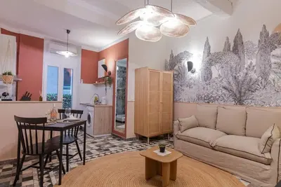 Image de Studio unique, Vieux Nice, 2min de la plage, climatisé