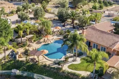 Image de Casa Temecula Wine Country Home with resort style pool. Amazing views!