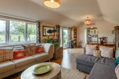 Image de Blossom Cottage - Trois Chambres Maison, Couchages 6