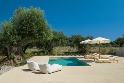 Image de Terra Oleana   Carpos Cottage