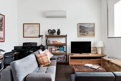 Image de Upmarket Terrace in the Heart of Trendy Fitzroy