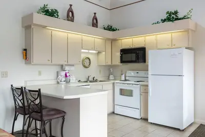 Image de Crown Resorts Lake Tansi West 2 Bed, 2 Bath Condo w/ 1 Queen, 2 Twin Beds
