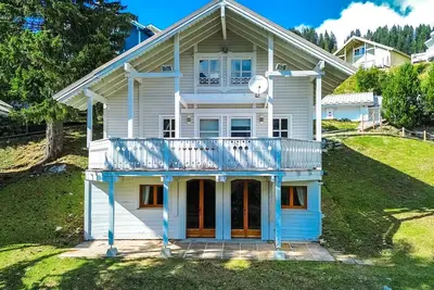 Image de Grand Chalet 8 personnes avec Vue Montagne