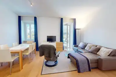 Image de Bright, spacious apartment at the entrance to the village of St.