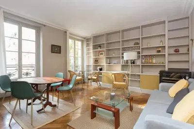 Image de Appartement rue des Martyrs Paris - 5 Couchages