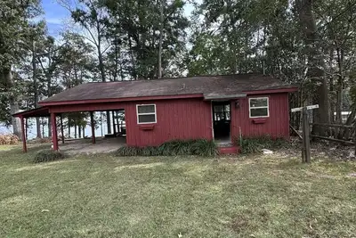 Image de Lakefront cabin