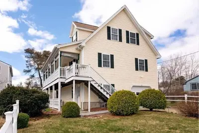 Image de York Vacation Home Sleeps 14! Bring your family and Friends!