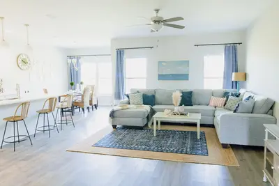Image de Charming Brand New Home in Foley