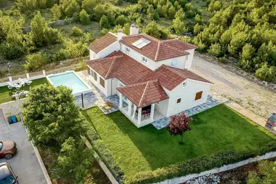 Image de Belle maison à Dubrava près de Šibenik