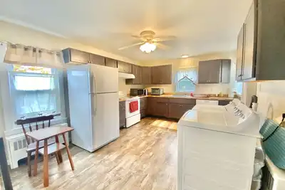 Image de Spacious Home 1Minute Walk to Geisinger Hospital
