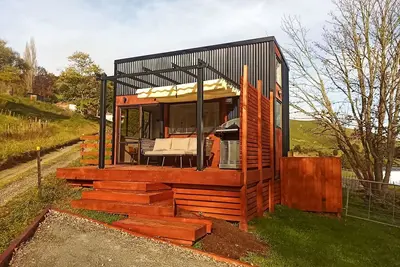 Image de Tiny House In the Hills - 6 min from Town - Wi-Fi - Rural