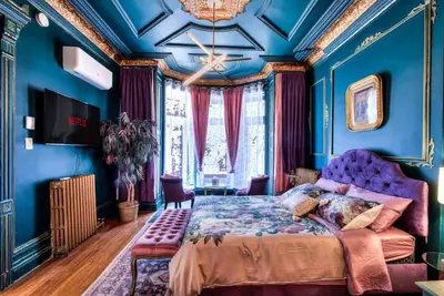 Image de Royal Luxury & Splendor on Saint Denis st Downtown
