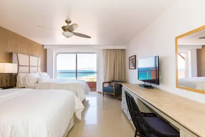 Image de Spacious 2 Bedroom 2 bath villa, private beach