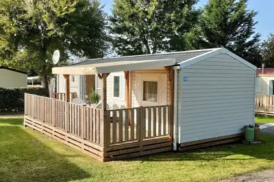 Image de Mobil-Home 6 personnes 5*
