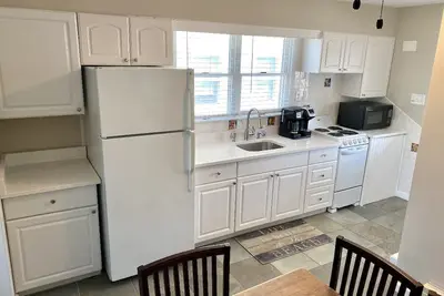 Image de Lbi Beach Getaway! Best family location on the Island! West Ave Beach Haven!