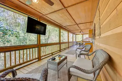 Image de Hot Tub & Game Room: Blue Ridge Getaway