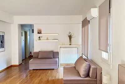 Image de Luxurious villa w\/pool, ideal for exploring the city the mountain & the sea! \n