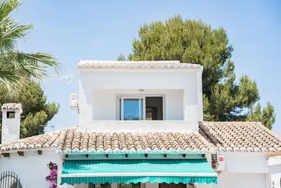Casa Maria Top floor Studio Apartment with pool