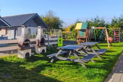 Image de Belle maison Ă Ustronie Morskie avec.
