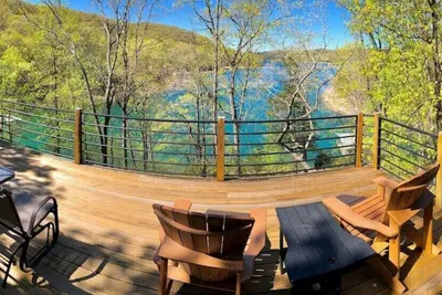 Image de Eureka Springs Maison au bord du lac avec vue imprenable