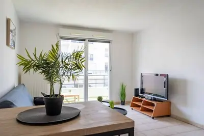 ⭐ Le Zénith ⭐ Golden Tree ⭐ Parking Privé ⭐ Wifi