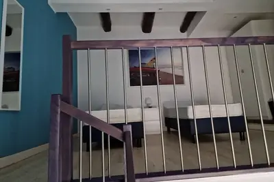 Image de On two levels separating the sleeping area from the living area in front of the cathedral