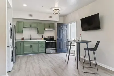 Image de Crystal Clear Comfort Studio ~D