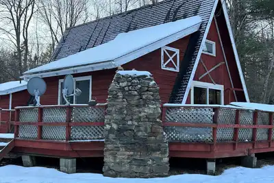 Image de Okemo tickets and cozy A Frame home on private 103 private acres