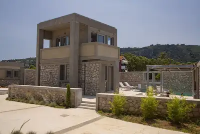 Beachfront Villa Thoe