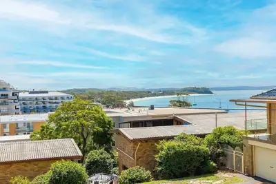 Image de Blue Waters, 2 59 Ronald Ave - water views Linen aircon Wi-Fi
