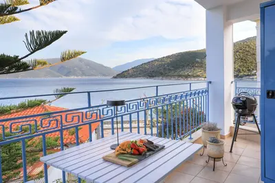 Image de rodakino - Seafront Apartment