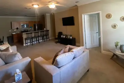 Image de Condo w/in close distance to Lsu