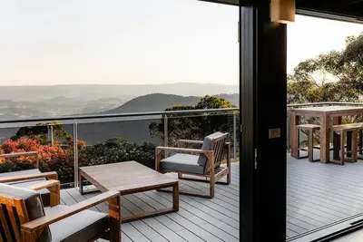 Image de Mingary Mt Victoria - Blue Mountains\nWith amazing views of the Kanimbla Valley
