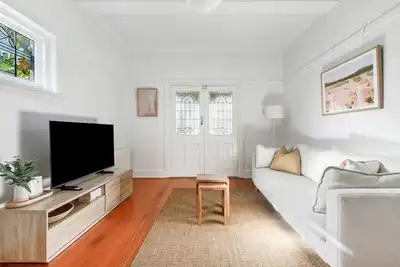 Image de Acland Art Deco Coastal Chic by St Kilda Beach
